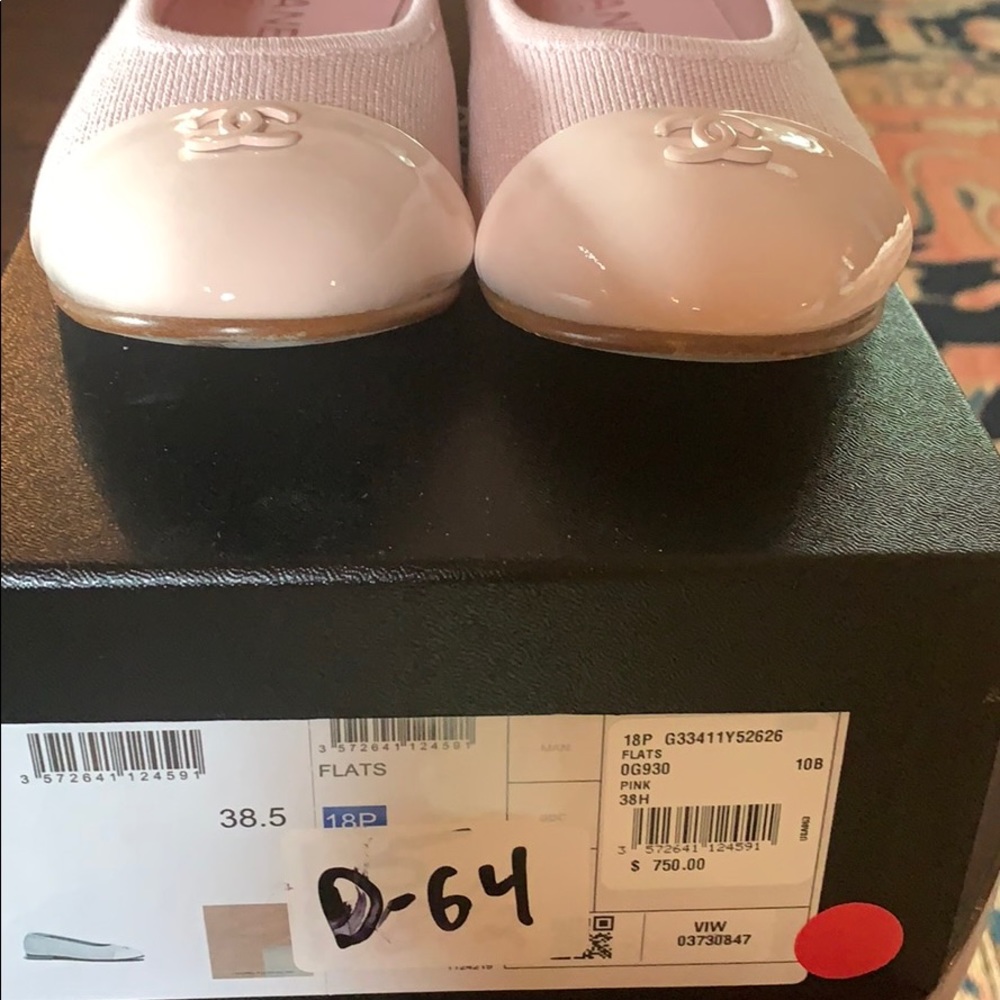 Like new Chanel light pink flats - Picture 4 of 8